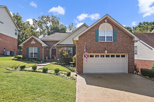 1517 Stoner Vly, Hermitage, TN, 37076-2250 | Card Image