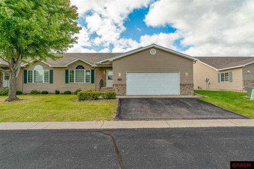 349 Gull Path, Mankato, MN, 56001-2098 | Card Image
