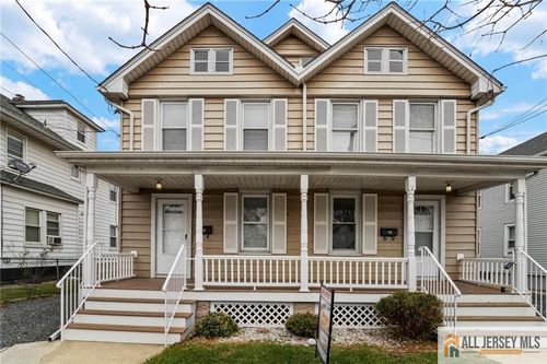 40 Van Keuren Ave, Bound Brook, NJ, 08805-1929 | Card Image