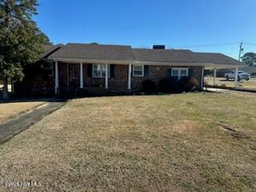 301 Hampton Dr, Plymouth, NC, 27962-1615 | Card Image