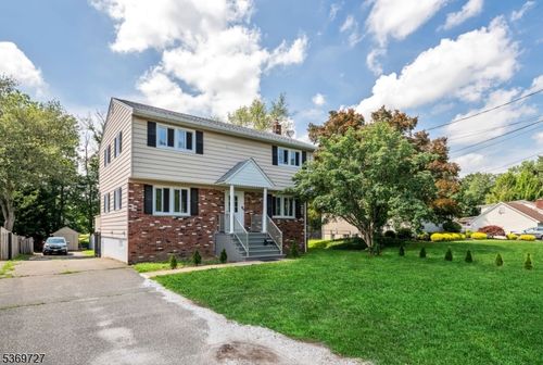 60 Kenvil Ave, Succasunna, NJ, 07876-1425 | Card Image