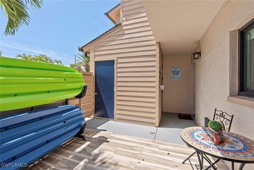 apt-109-896 Buttonwood Dr, FORT MYERS BEACH, FL, 33931-2240 | Card Image