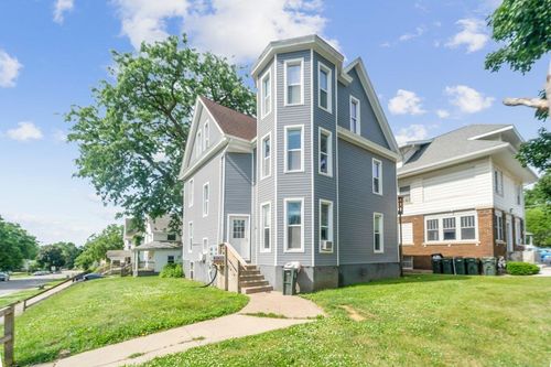 2503 Olive St, Cedar Falls, IA, 50613-3793 | Card Image