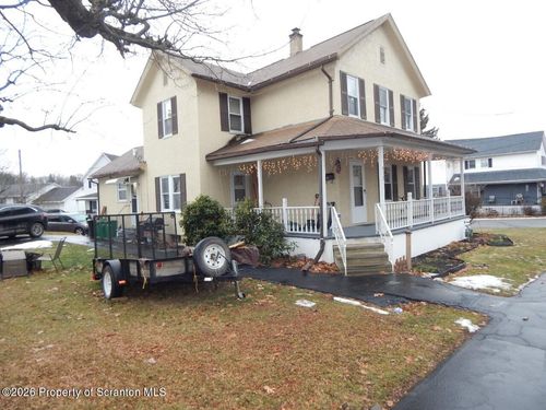 413 Delaware St, Jessup, PA, 18434-1421 | Card Image