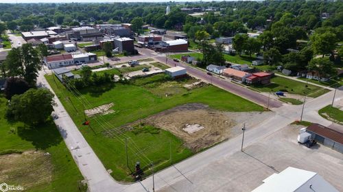 202 Main St. Street, Bedford, IA, 50833 | Card Image