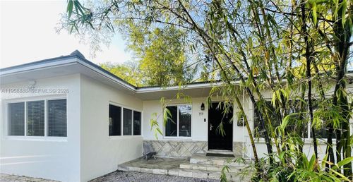 759 Ne 87th St, Miami, FL, 33138-3631 | Card Image