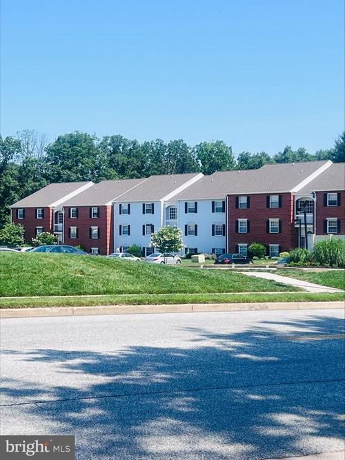 unit-201-5 Mullingar Ct, LUTHERVILLE TIMONIUM, MD, 21093-7808 | Card Image