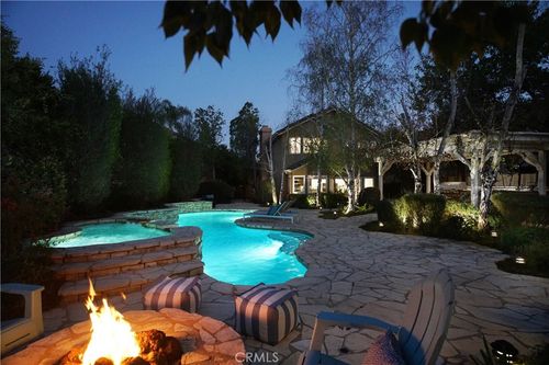 24751 Calle Largo, Calabasas, CA, 91302 | Card Image