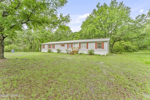 9715 Mcmahon Ave, HASTINGS, FL, 32145-4518 | Card Image