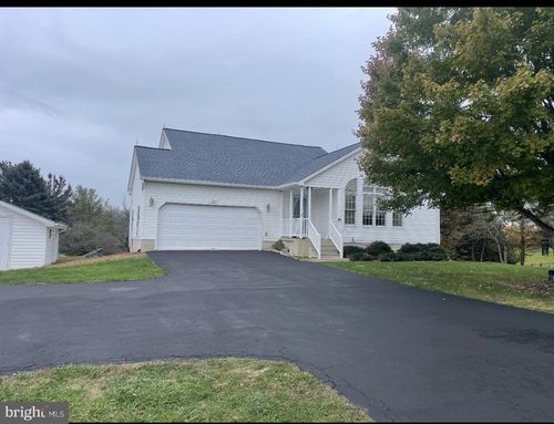 23 Teakwood Ct, HARPERS FERRY, WV, 25425-3276 | Card Image