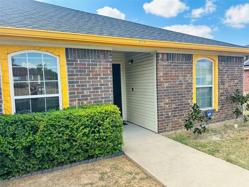 3008 Cricket Dr, Bellmead, TX, 76705-2863 | Card Image