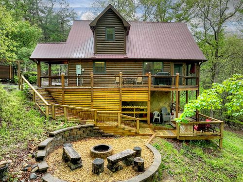 294 Oakwood Trl, Mineral Bluff, GA, 30559-2361 | Card Image