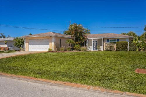 517 Mount Vernon Dr, Venice, FL, 34293-1117 | Card Image