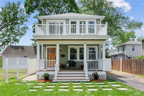 201 Bellman Ave, Warwick, RI, 02889-2836 | Card Image
