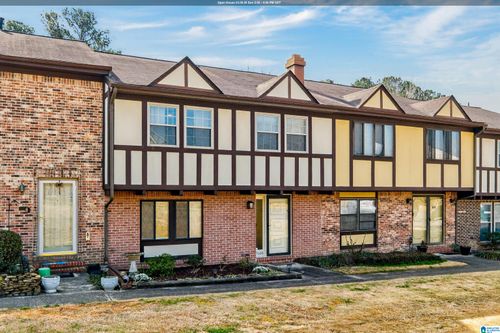 3605 Haven View Cir, Vestavia Hills, AL, 35216-4821 | Card Image