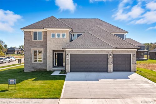 24684 Sawgrass Dr, Macomb, MI, 48042 | Card Image