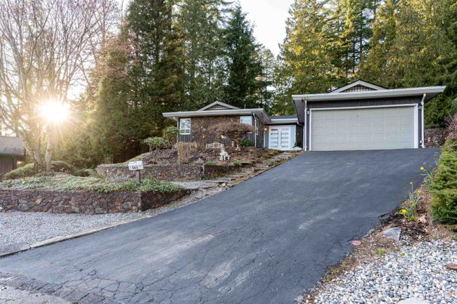 665 Foresthill Place, House other with 5 bedrooms, 3 bathrooms and 6 parking in Port Moody BC | Image 1