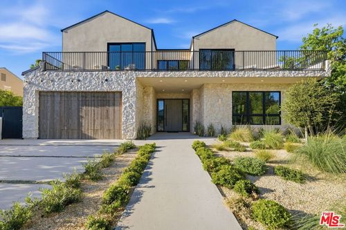 16643 Addison St, Encino, CA, 91436-1057 | Card Image