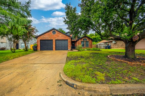 3305 Plantation Ln, Fort Worth, TX, 76123-1553 | Card Image
