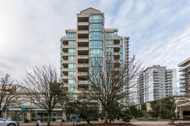 1002 - 140 E 14 Th Street, Condo with 1 bedrooms, 1 bathrooms and 1 parking in North Vancouver BC | Image 1