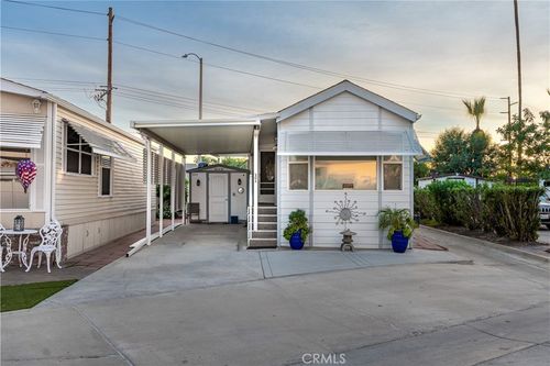 1295 S Cawston, Hemet, CA, 92545 | Card Image