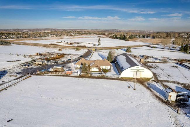 240037 Range Road 31, Home with 4 bedrooms, 2 bathrooms and 2 parking in Rural Rocky View County AB | Image 14