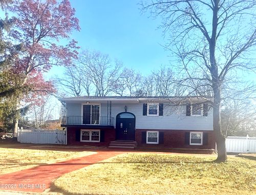 117 Greymoor Rd, Howell, NJ, 07731-1709 | Card Image