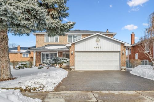 4085 Twine Crescent, Mississauga, ON, L4Z1E8 | Card Image