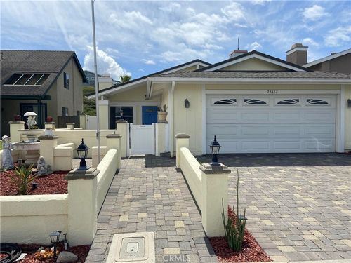 28482 La Noche, Mission Viejo, CA, 92692-2225 | Card Image