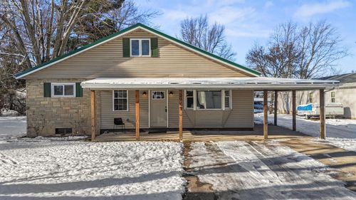 3969 West St, New Haven, OH, 44850-9502 | Card Image