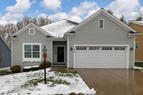 2800 Sun Ridge Dr, Erie, PA, 16509-8412 | Card Image