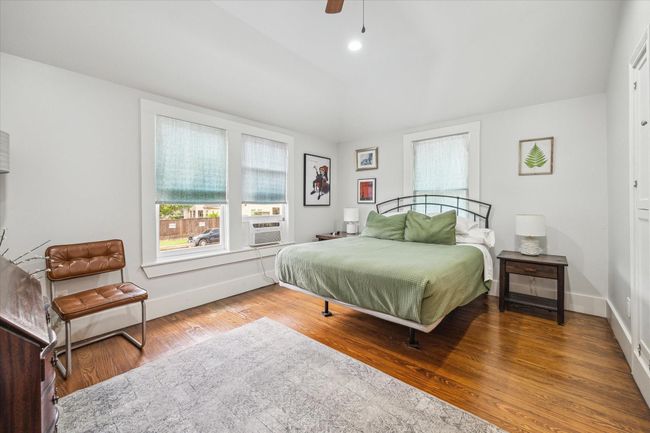 Bedroom in garage apartment | Image 47