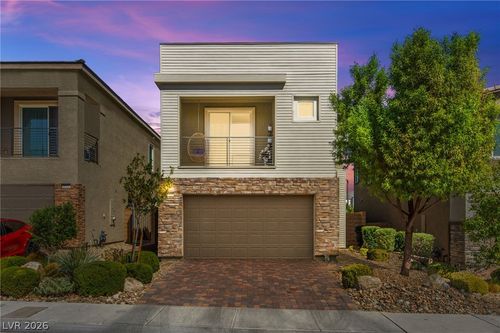 8910 Sasquatch Run Avenue, Las Vegas, NV, 89166 | Card Image