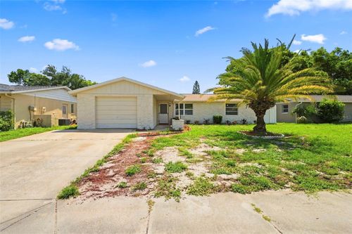 8936 Windsong Ln, PORT RICHEY, FL, 34668-5753 | Card Image