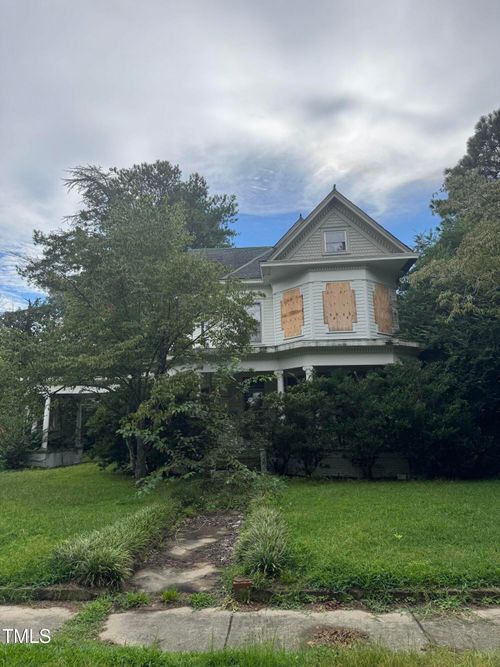 103 W Burnette Ave, Enfield, NC, 27823-1607 | Card Image