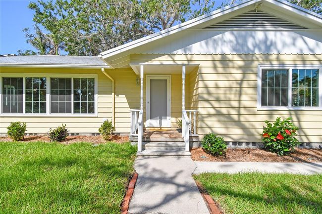 3001 Bay Shore Cir, House other with 2 bedrooms, 2 bathrooms and null parking in SARASOTA FL | Image 5