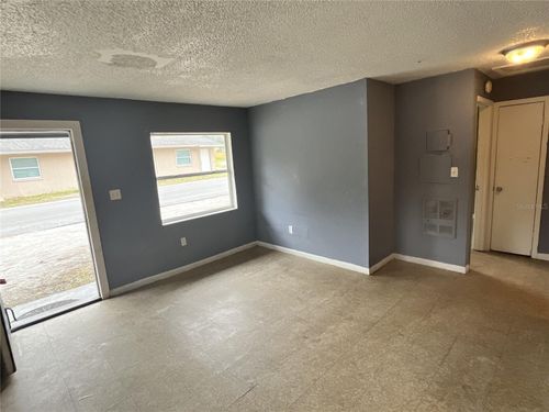 402 Terry St, WILDWOOD, FL, 34785-3703 | Card Image