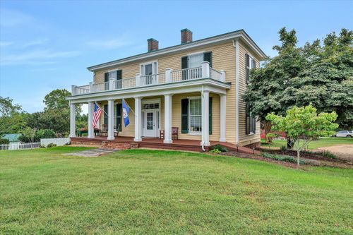 25 Orchard Ave, Rocky Mount, VA, 24151-1737 | Card Image
