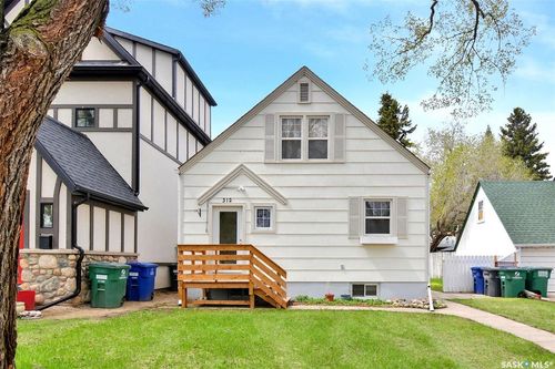 312 Mckinnon Ave S, Saskatoon, SK, S7N1J6 | Card Image