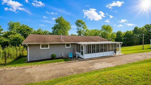 3456 Garvers Ferry Rd, Vandergrift, PA, 15690-2410 | Card Image