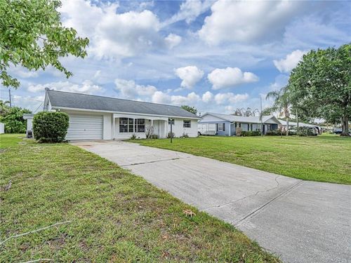 136 16th Avenue, Vero Beach, FL, 32962 | Card Image