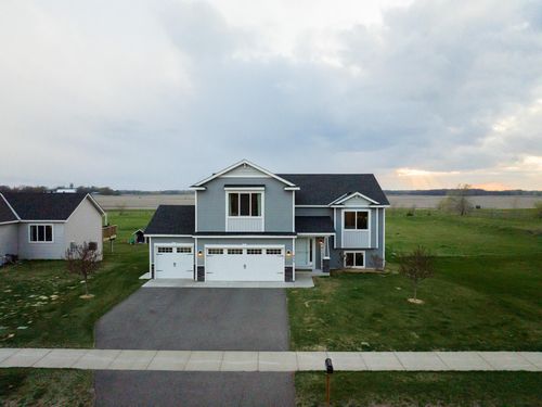 623 Elm St N, Kimball, MN, 55353-4508 | Card Image