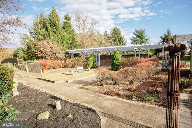 5 Hidden Hollow Dr, House other with 4 bedrooms, 6 bathrooms and null parking in Hamilton NJ | Image 43