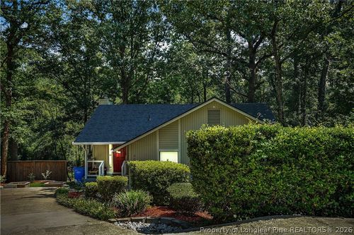 304 Whipple Tree Ln, Fayetteville, NC, 28314-1075 | Card Image