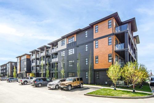 1305-55 Lucas Way Nw, Calgary, AB, T3P2C7 | Card Image