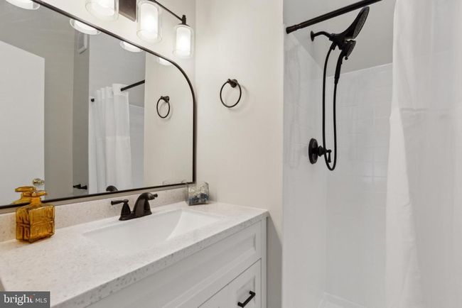 7879 Wintercress Ln, Townhouse with 4 bedrooms, 4 bathrooms and null parking in SPRINGFIELD VA | Image 16