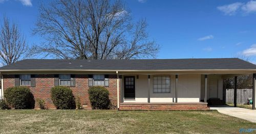 1704 Betty St Sw, Decatur, AL, 35601-4634 | Card Image