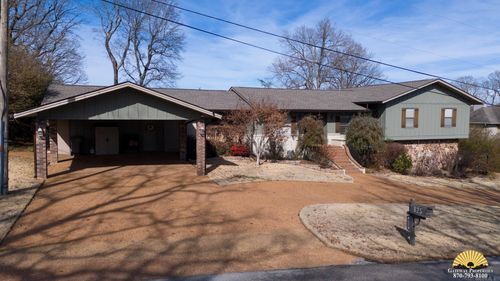 825 Dennison Hts, Southside, AR, 72501-8942 | Card Image