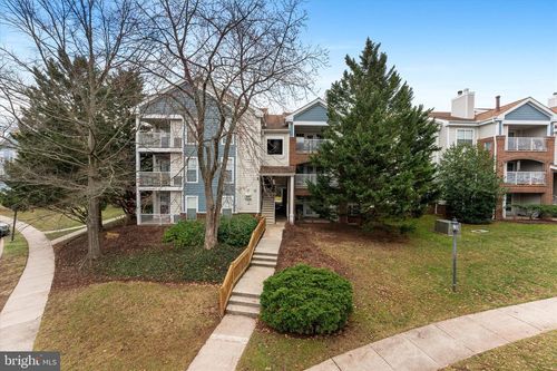 303-20957 Timber Ridge Ter, ASHBURN, VA, 20147-7717 | Card Image