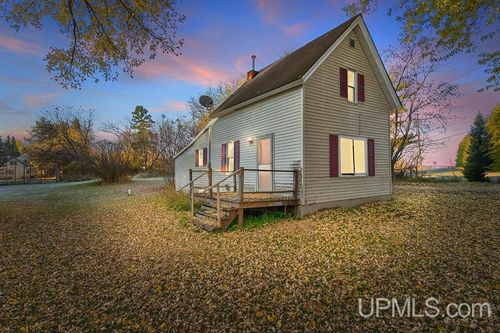 W5545 4th Street, Hermansville, MI, 49847 | Card Image